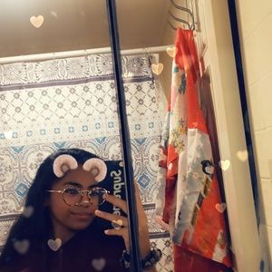 Meet your Posher, Charsey